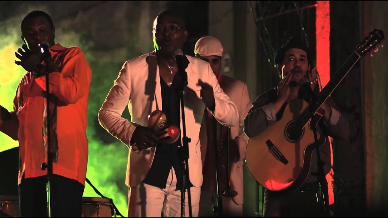 Septeto Santiaguero y Jose Alberto El Canario   Hay un Runrun