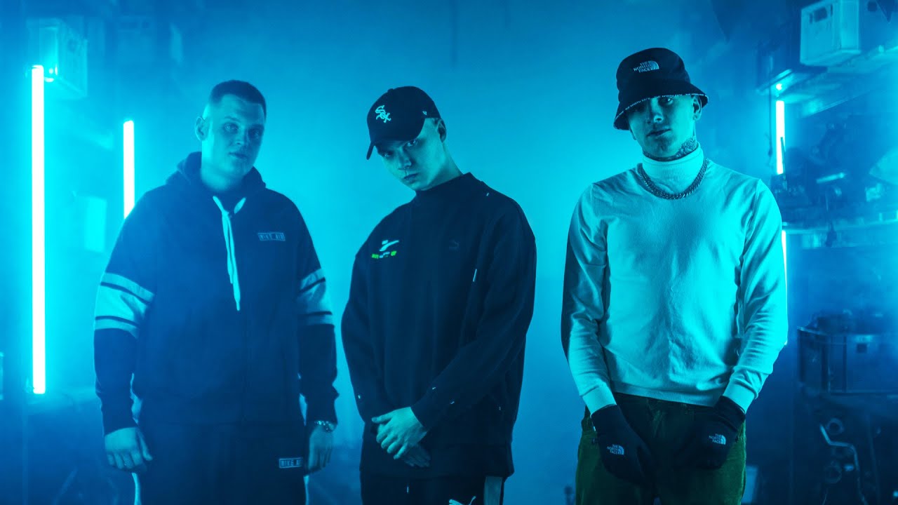 PRZYŁU FT. SMOLASTY, BERSON - PIĘKNE KU**STWO