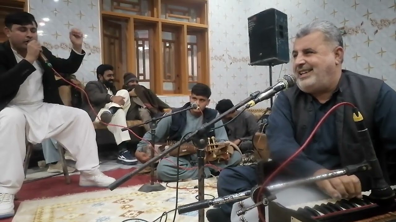 Dere khabare Me Zra We Kho Ma Hes Onwe. Muqadar Bacha 