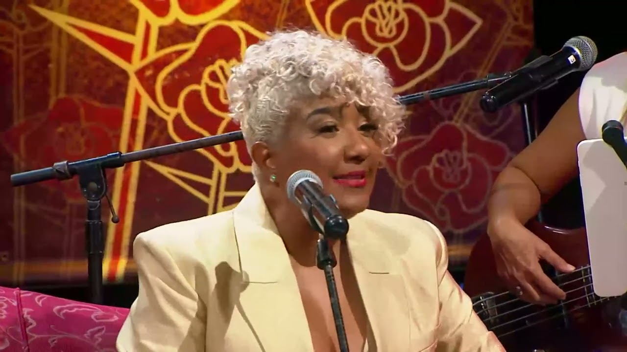 HAILA la diva llega a entre manos para cantar a la trova