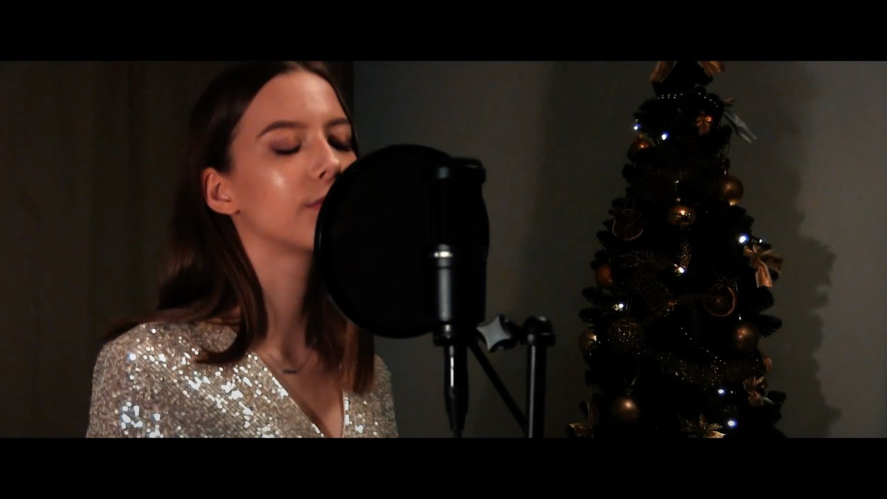 Rockin' Around the Christmas Tree - Brenda Lee (cover by Karolina Bukała)