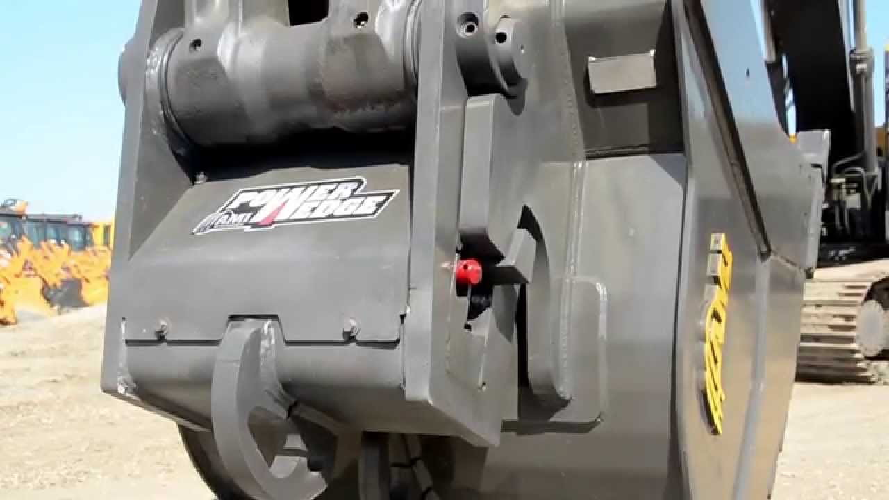 AMI Attachments - Power Wedge Hydraulic Coupler