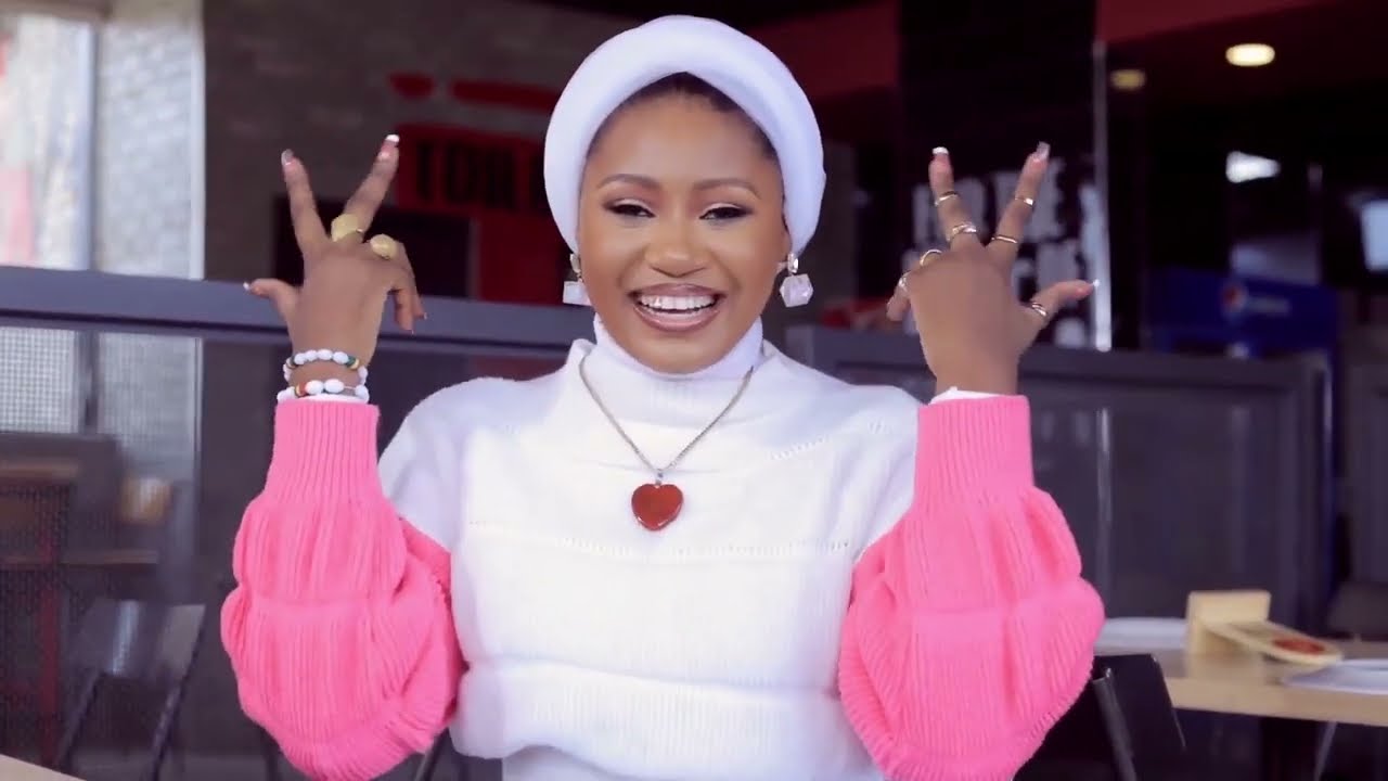 Masoyana Video | Salim Smart | Shamsiyya Sadi | Momee Gombe