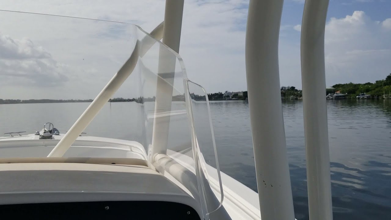 2005 EdgeWater 265CC
