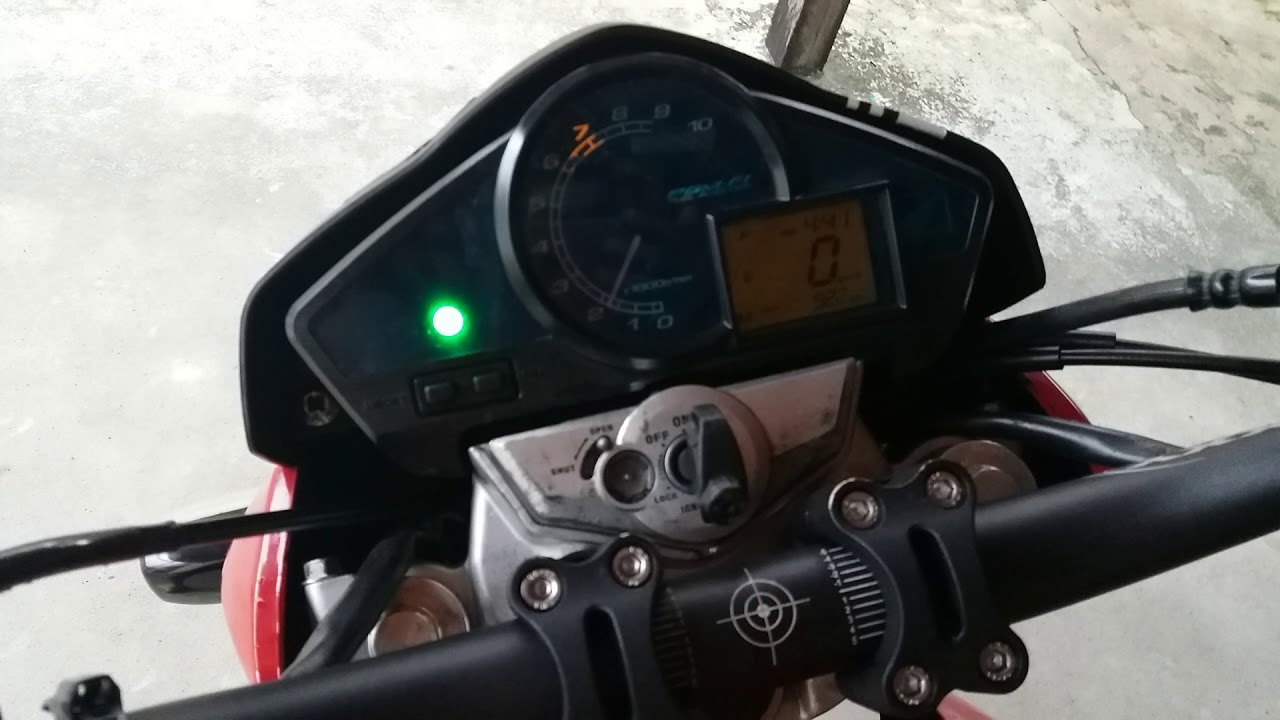Cb300 moto oscilando e morrendo,...( RESOLVIDO )