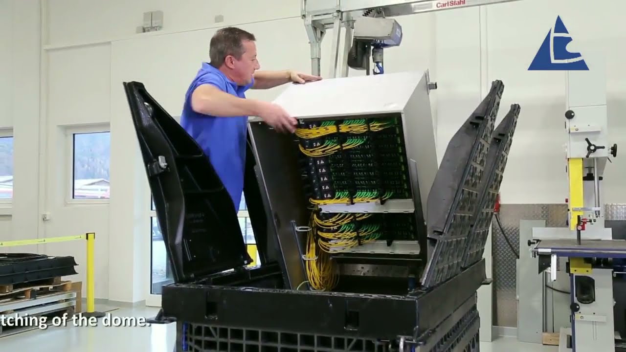 Sistema interrato per patch panel fibra