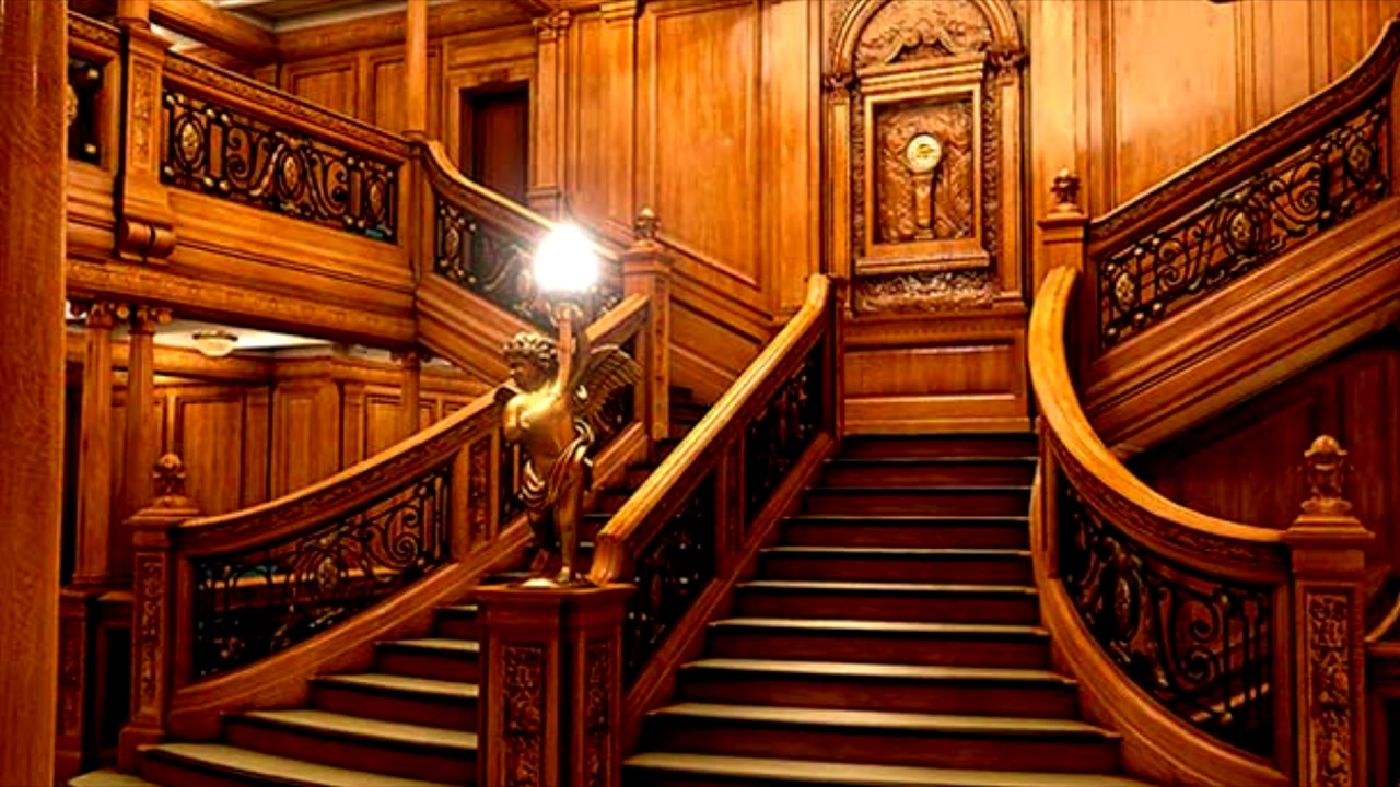 How Realistic is Titanic Honor & Glory ? Compared to the REAL Titanic