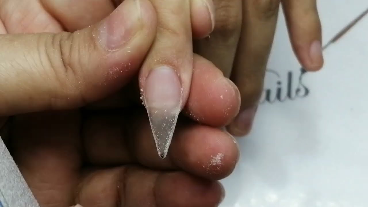 COMO HACER UÑAS ACRÍLICAS CON PUNTA STILETTO FACIL Y RÁPIDO
