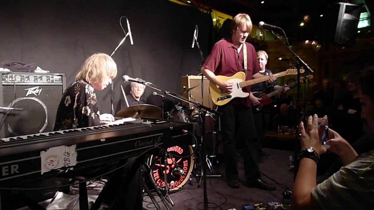 NRBQ - Rockin' In Rhythm