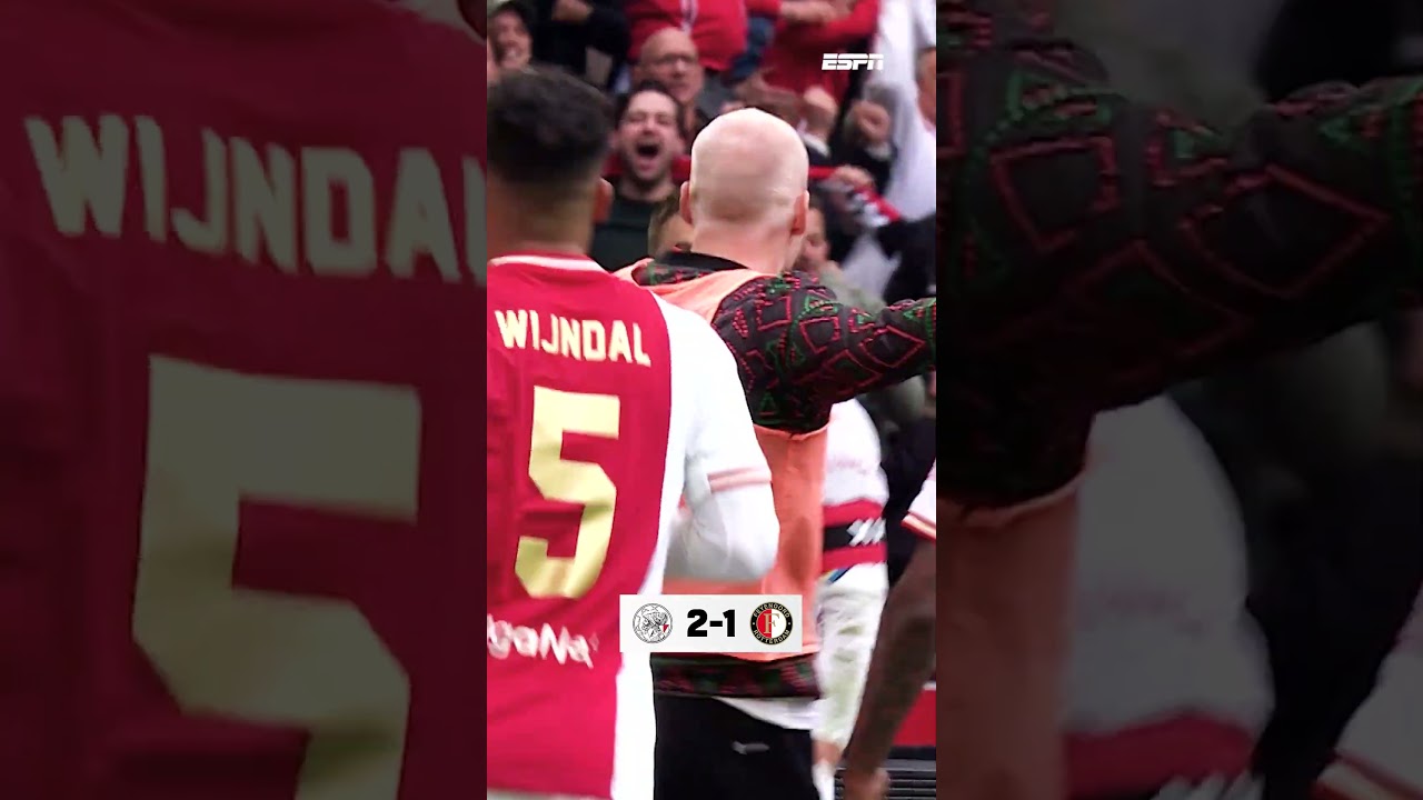 Op deze dag in 2️⃣0️⃣2️⃣2️⃣: Ajax wint De Klassieker in de slotfase 😱