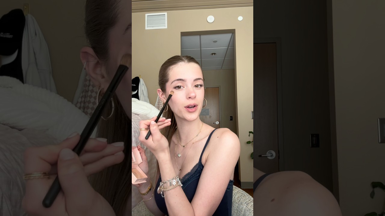 GRWM بينما أتحدث عن السكن الجامعي&hellip; #grwm #grwmforschool #makeup #hairstyle #grwmmakeup