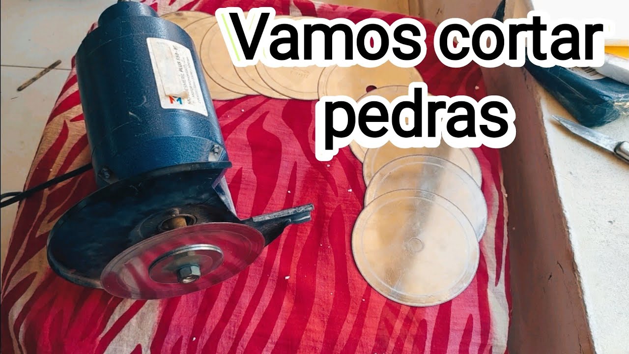 Disco de corte, moto esmeril e cortando pedra