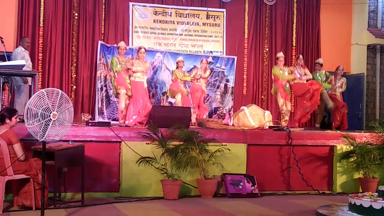 uttarakhand folk dance - bedu pako