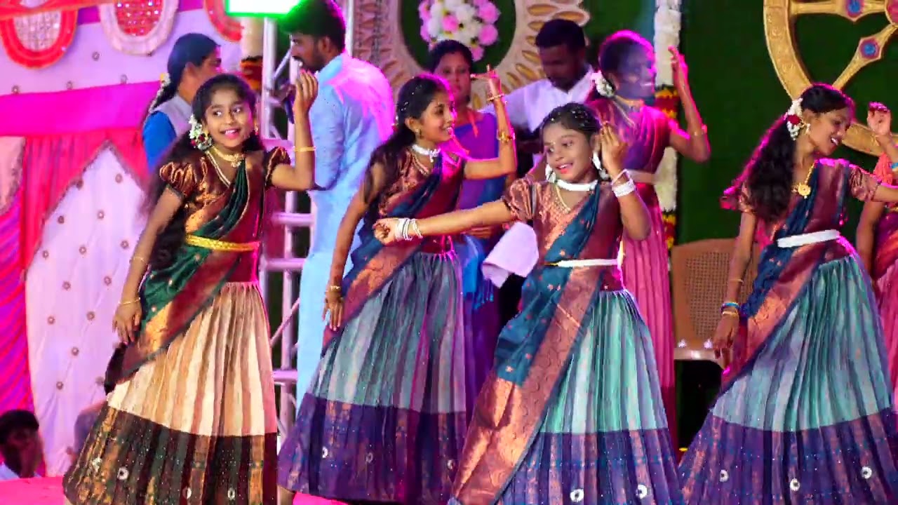 IVL SCHOOL/REPUBLIC DAY 2025/6-8 GIRLS FUSION SONG/GHILLI SONG