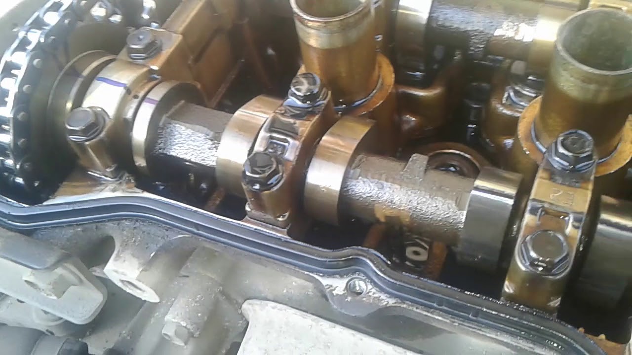 Nissan primera p11 Масло в трубу. Ремонт.