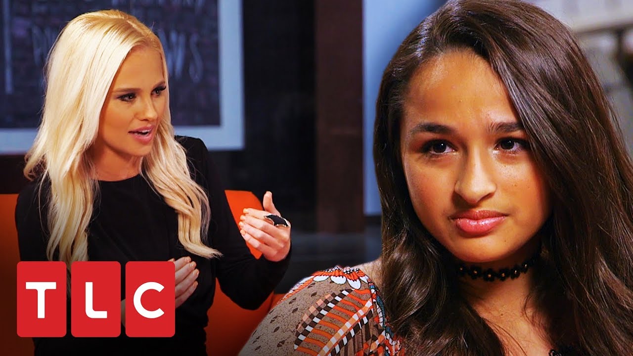 Jazz encara perguntas de conservadora ao vivo | A Vida de Jazz | TLC Brasil