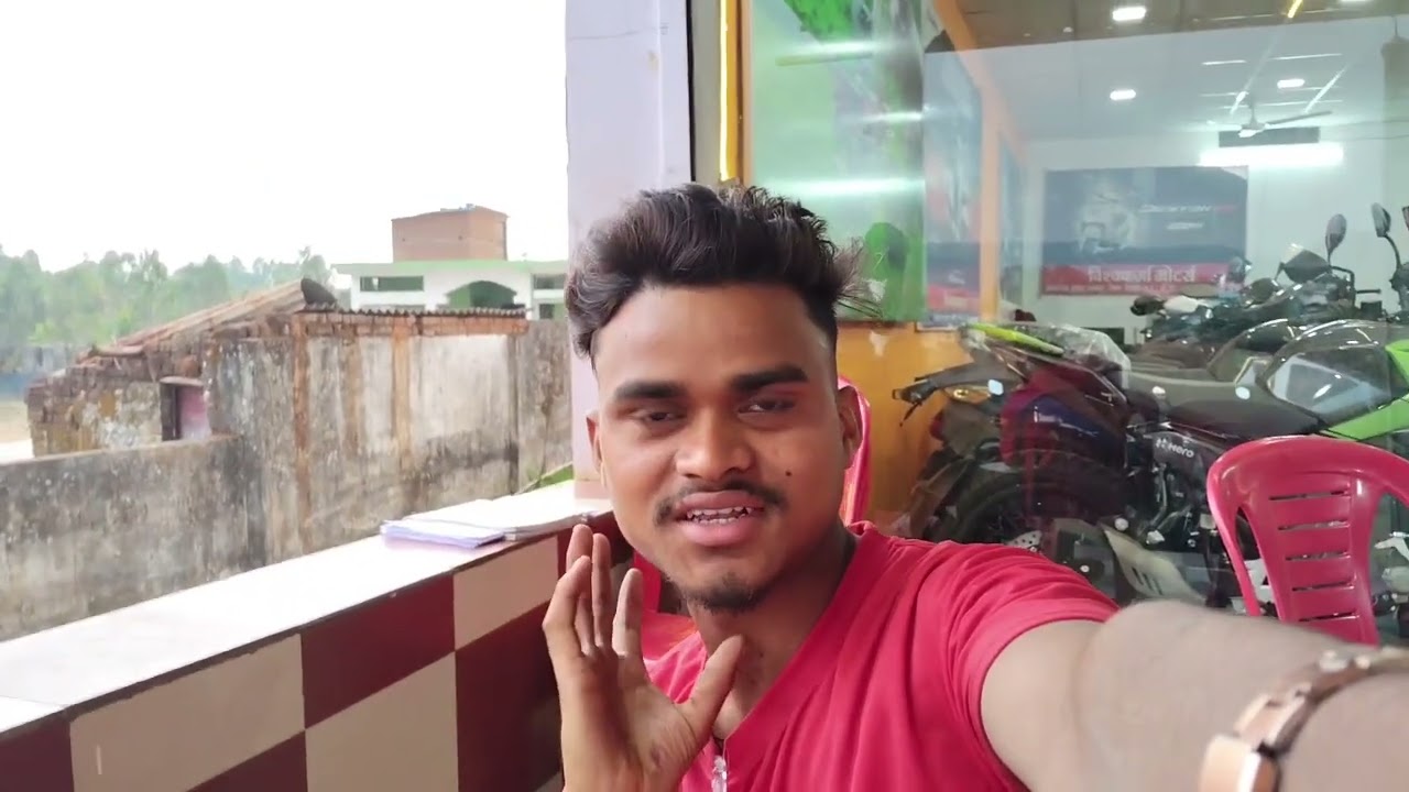 Aaj Subah Me Chanda Mama Dekha tha.