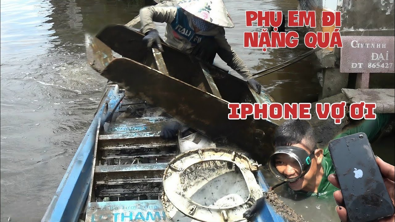 Anh Mót Mưu Sinh Bằng Nghề Lặn Phế Liệu Nuôi 5 Người Trên 1 Chiếc Vỏ Lải Nhỏ Xíu