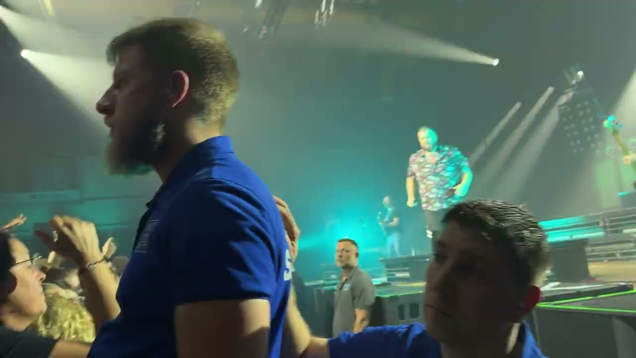 Feine Sahne Fischfilet – Manchmal finde ich dich scheiße (16.12.2025 – Koblenz, EPG Arena)