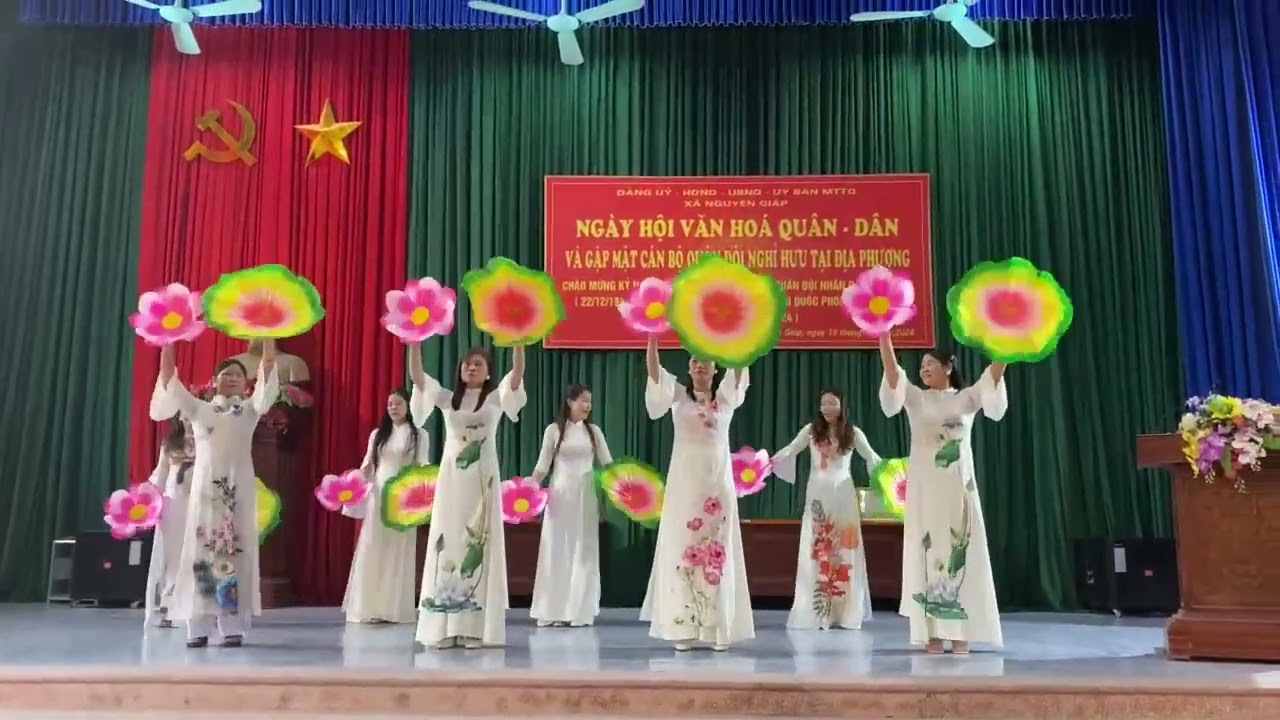 múa mùa xuân trên quê hương ,đẹp nhất ,phụ nữ thôn quý cao