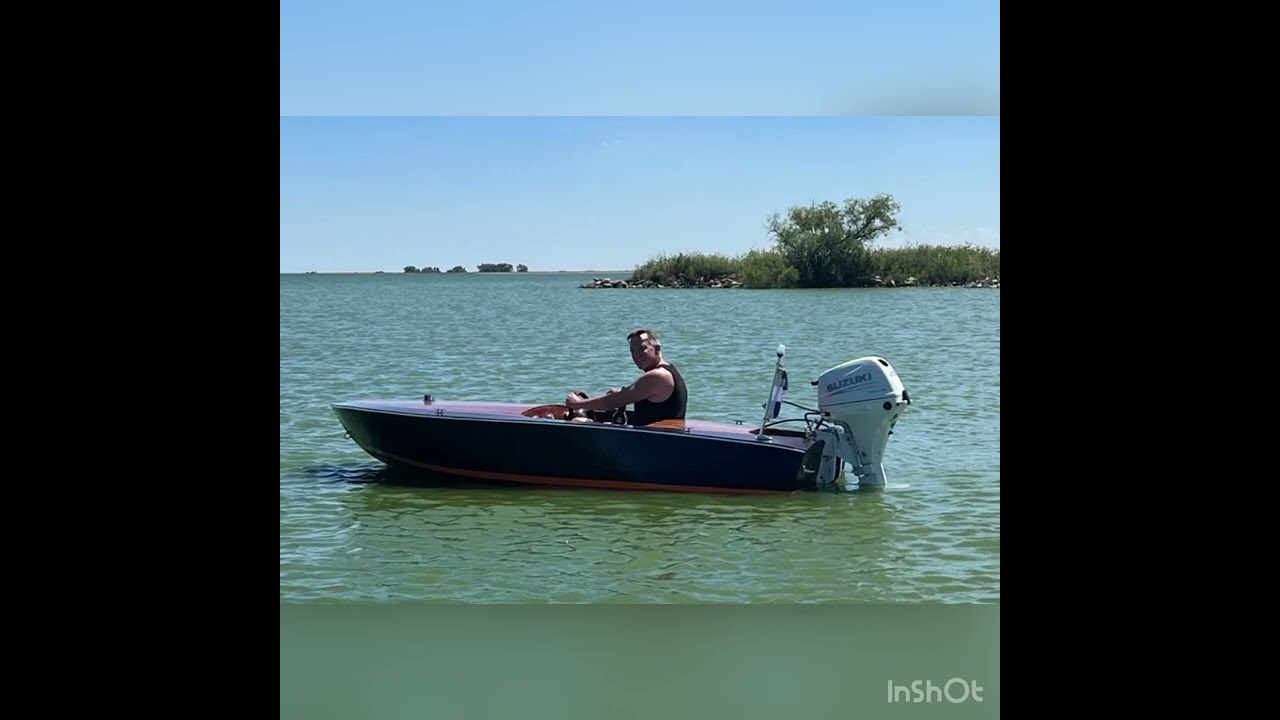 Glen L Squirt Colorado (Part 2) Boat. 20 HP.  Boat Build