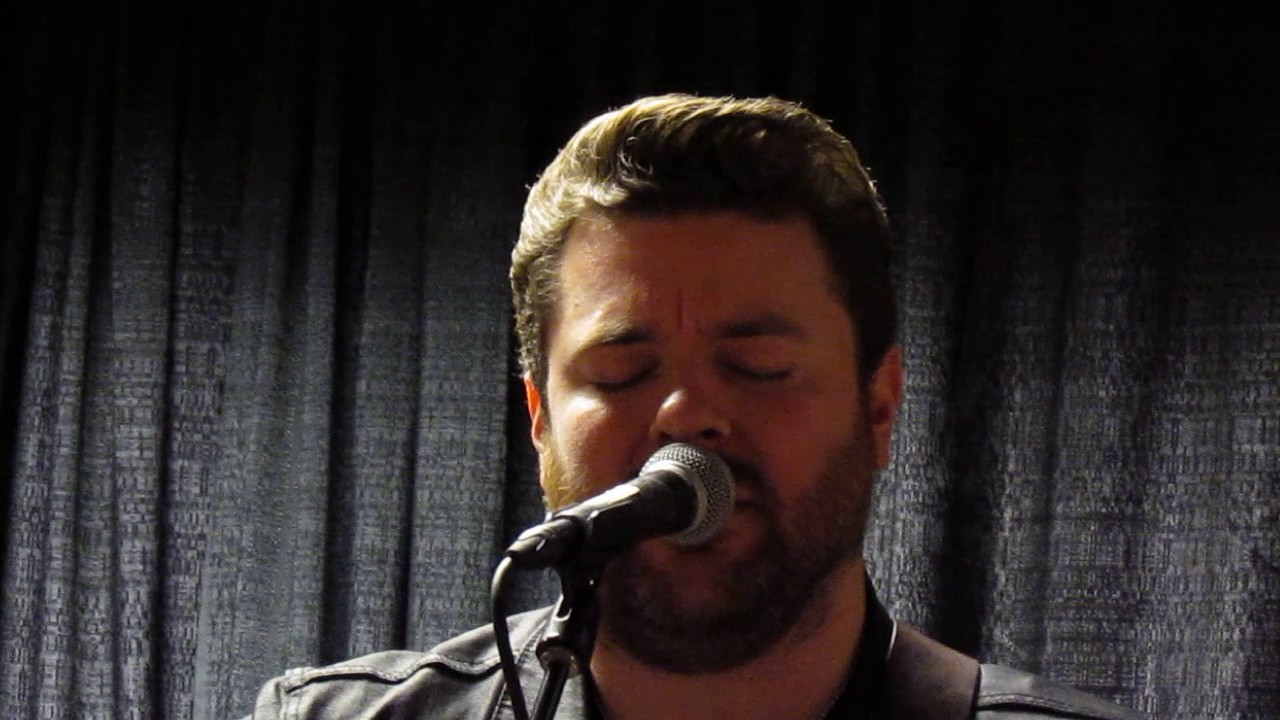 Chris Young-Aw Naw-VIP meet & greet 12-10-16 Knoxville, TN
