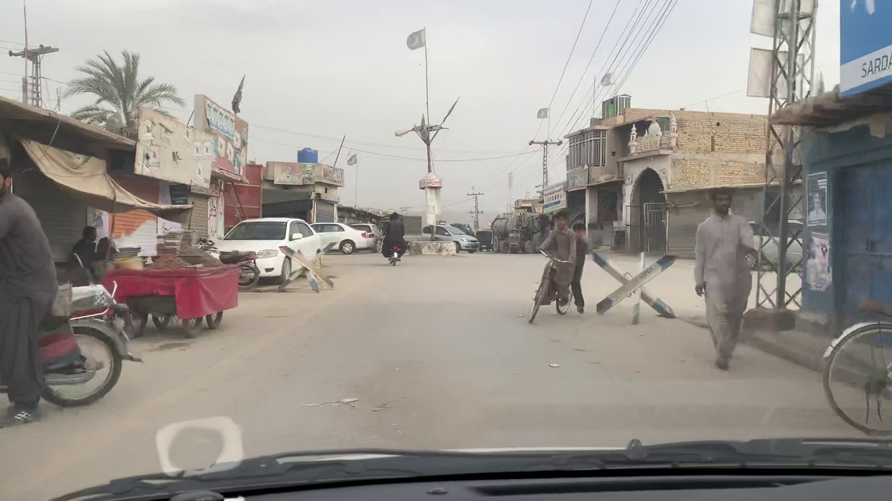 Nushki bazar