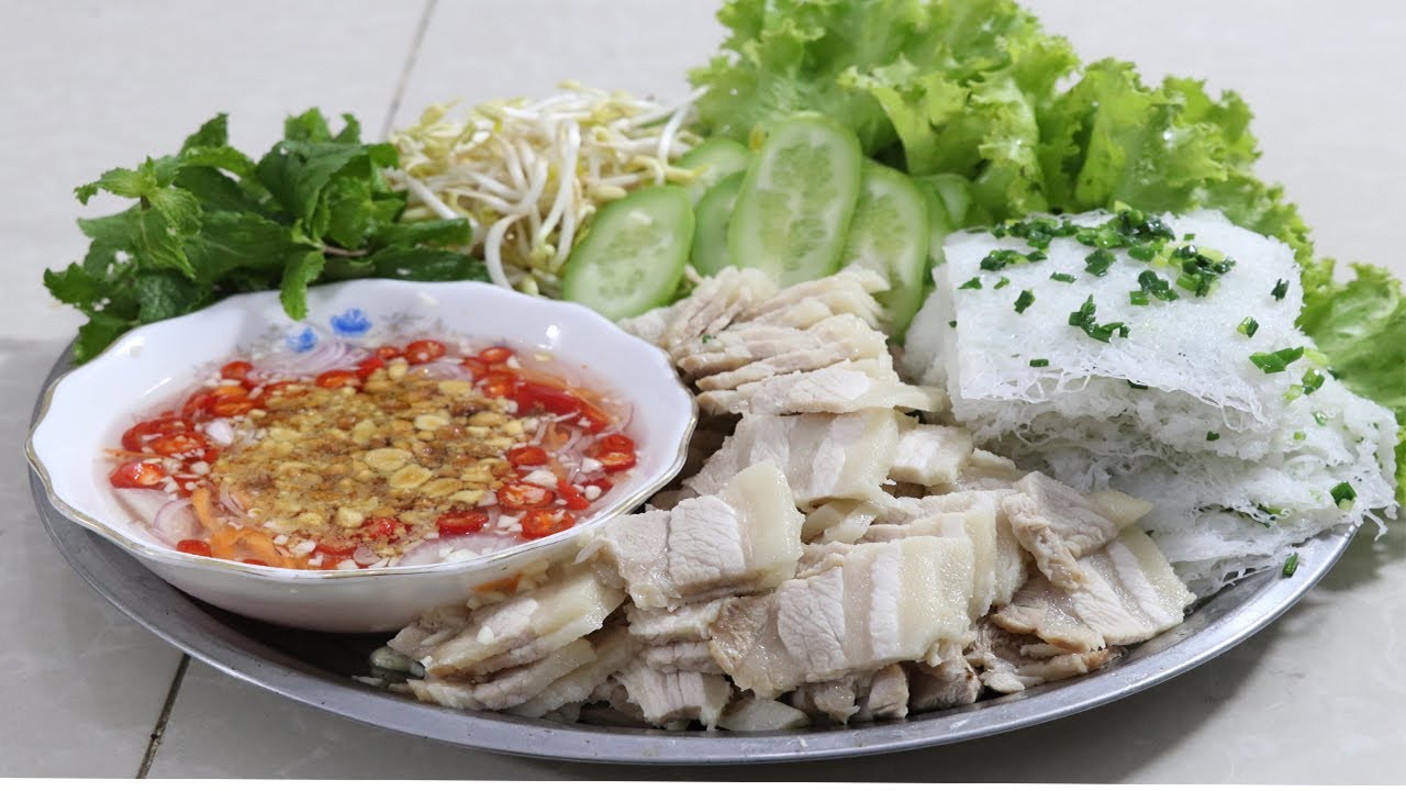 របៀបធ្វើបាញ់ហយឲ្យមានរសជាតិឆ្ងាញ់ -How to make Banh Hoi -Khmer Food /Chhen Touch