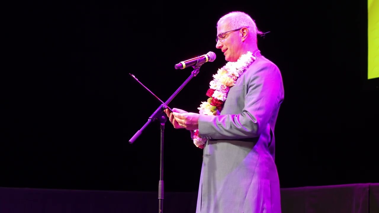 Rādhā Kṛṣṇa Dāsa: A közöny világából a tettek birodalmába | Dívali 2025