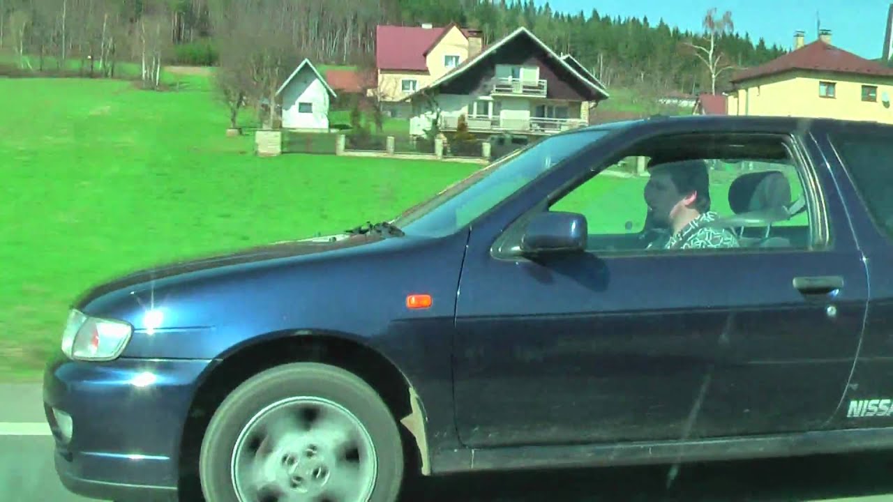Almera SR20VE vs. Civic TypeR K20 30kmh roll
