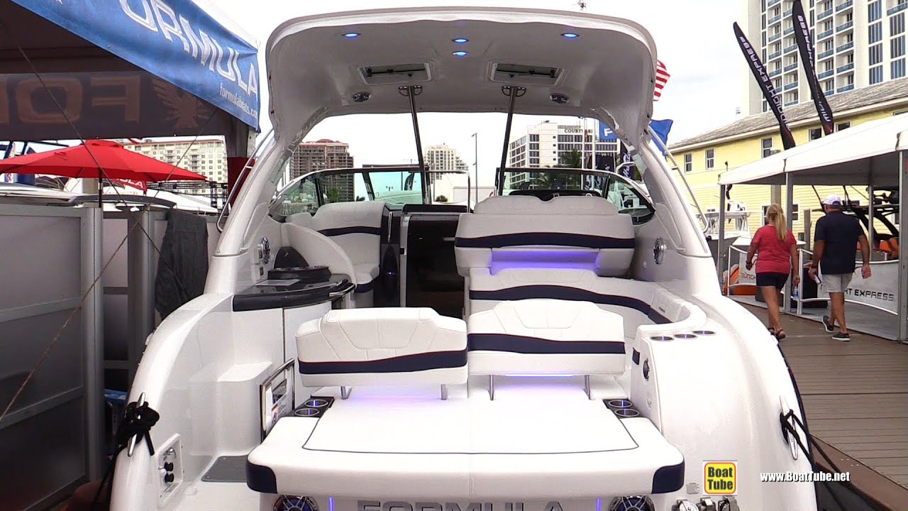 2022 Formula 34 PC Motor Boat - Walkaround Tour - 2021 Fort Lauderdale Boat Show