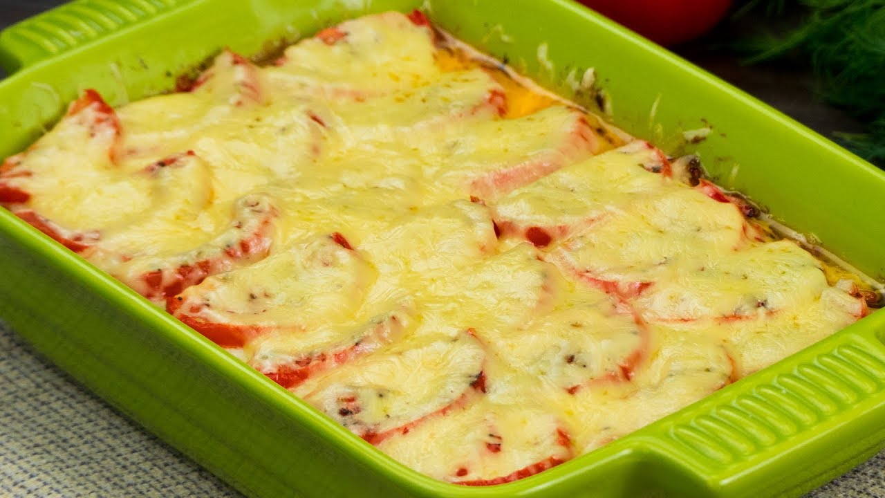 Une recette salvatrice quand on a des invités : blancs de poulet et légumes au four ! | Savoureux.TV