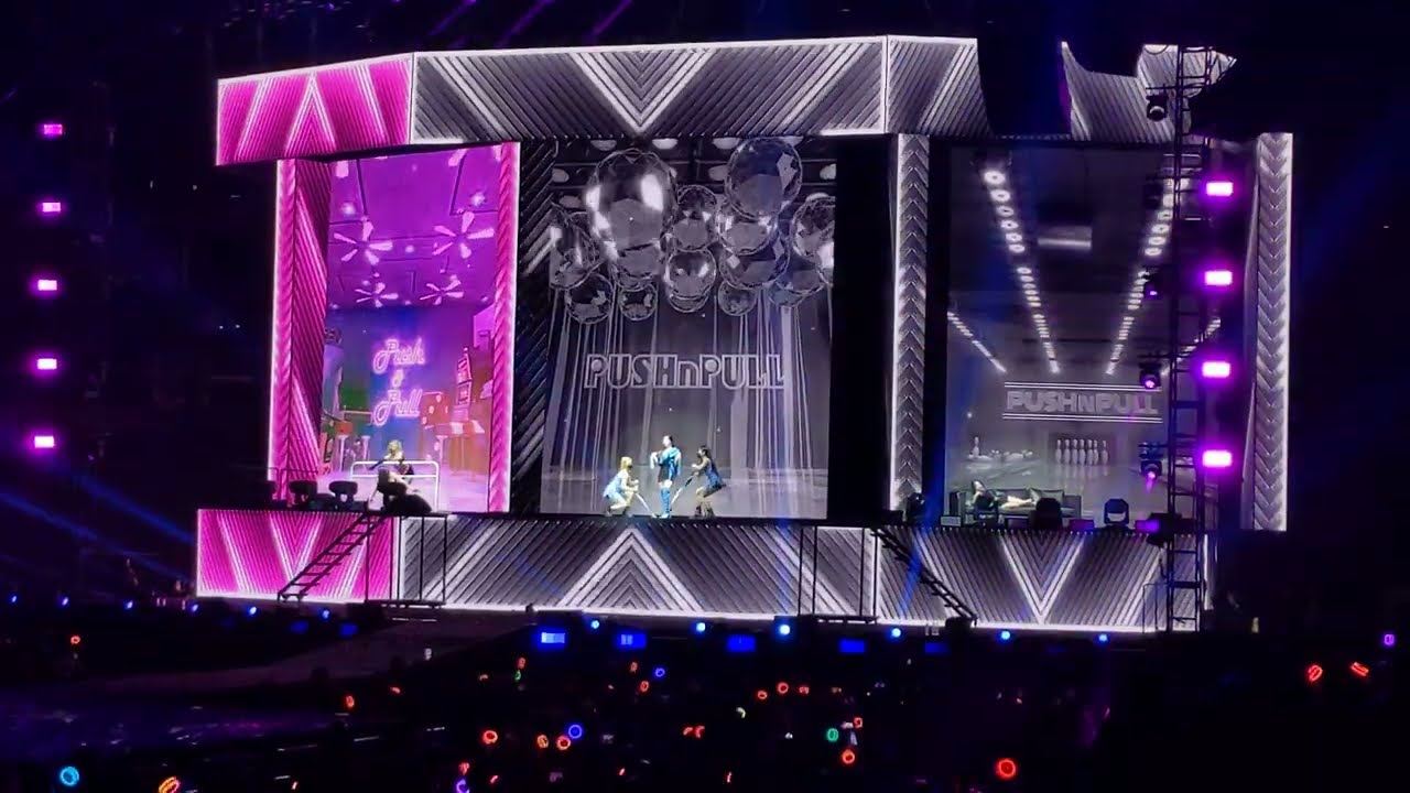 TWICE (트와이스) - Full Concert Pt. 5 | New York 22.02.27 | 