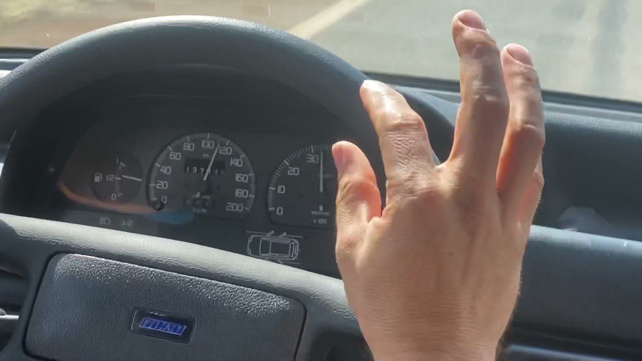 Desempenho do Uno 1.6 Mpi, só tive coragem de ir até 180km/h