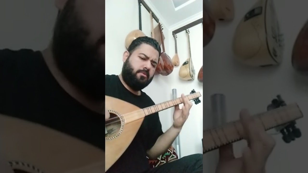 Lavta - Yeni Cami Avlusunda -