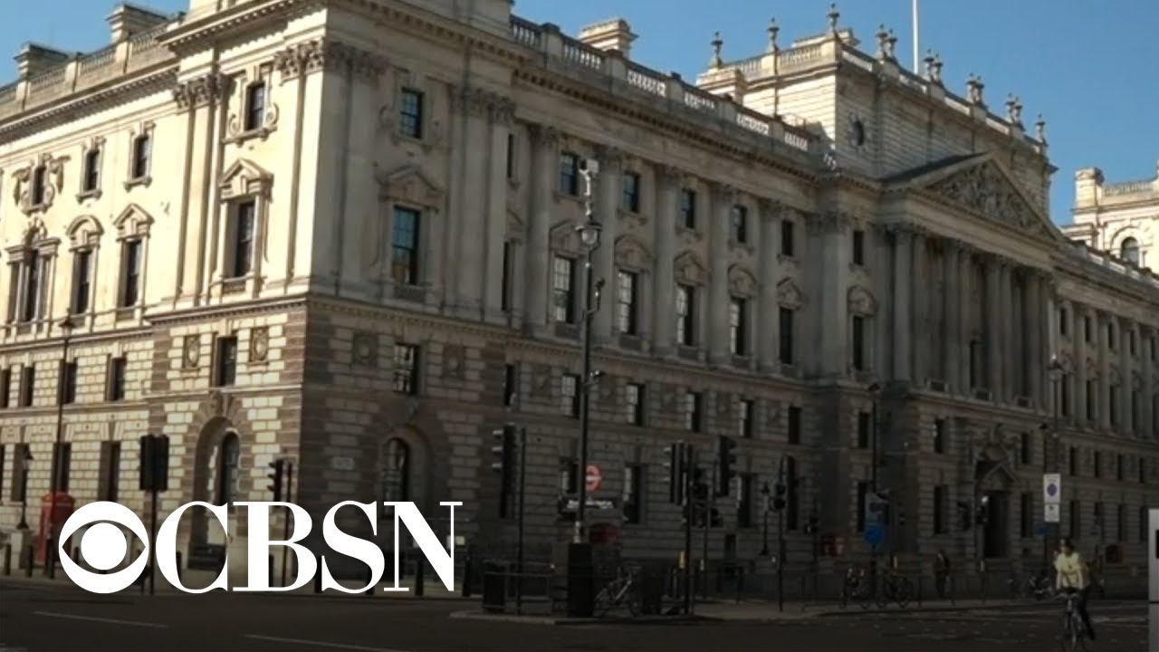 British government urges workers to return to the office