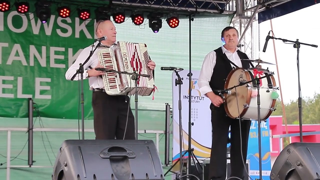 Kapela Jana Tarnowskiego na scenie w Słowikowie przystanek wesele kochanowski 3maj 2025