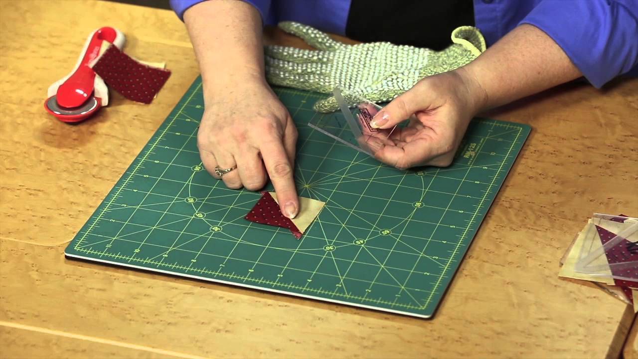 Шить легко: обрезка с помощью линеек Bloc Loc для точного сшивания (без соскальзывания!)