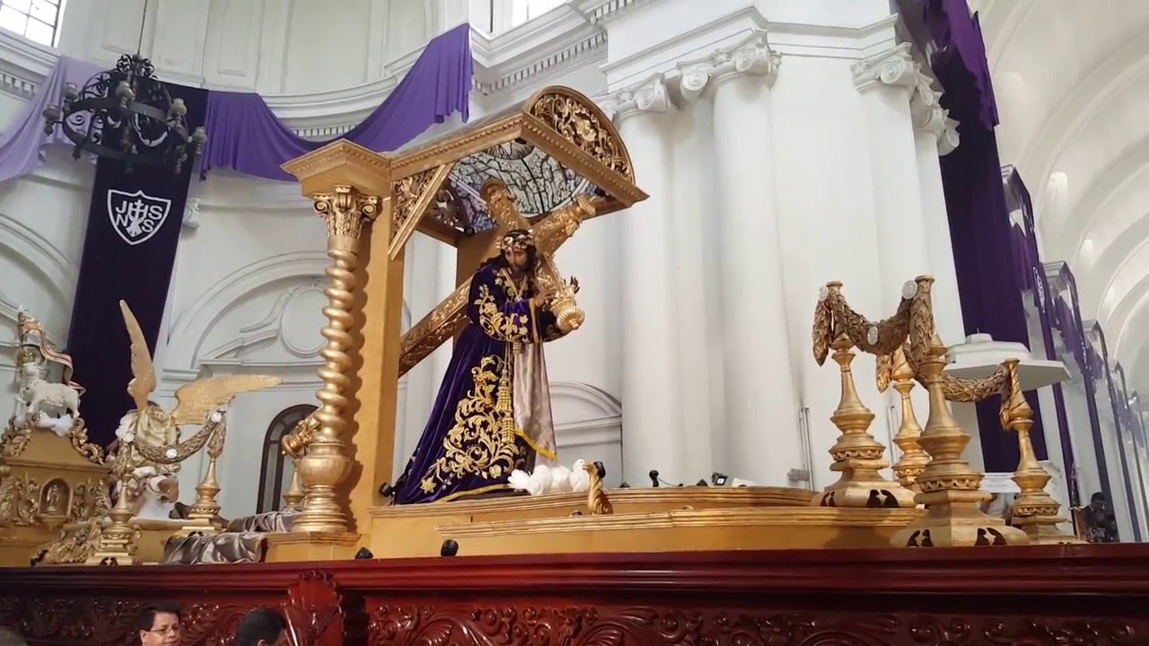 Salida de Jesús del Consuelo, Sábado de Ramos 2016