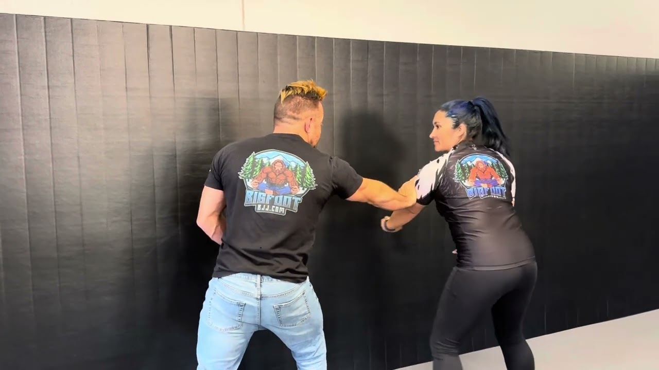 Women’s Self Defense - Defending 2 handed choke when pinned against a wall