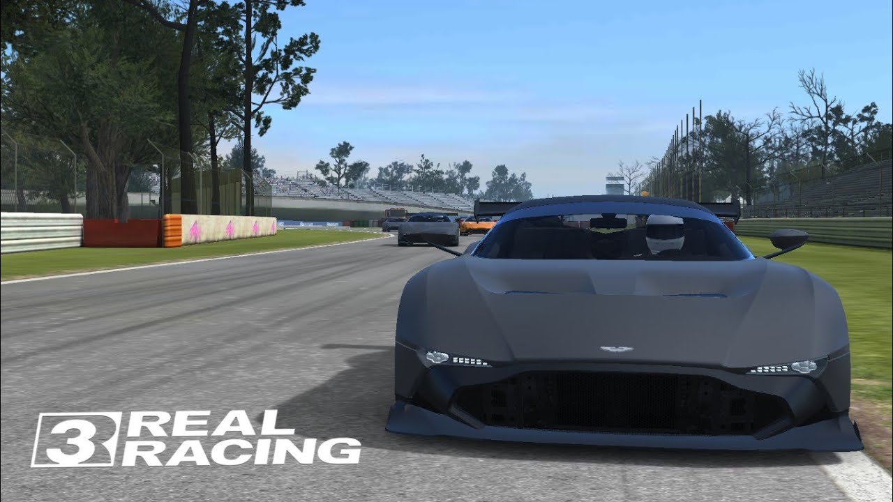 CONDICIENDO EL ASTON MARTIN VULCAN | REAL RACING 3