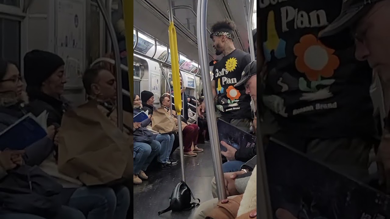 Showtime performance by the men on the NYC subway train  @gwencastrol