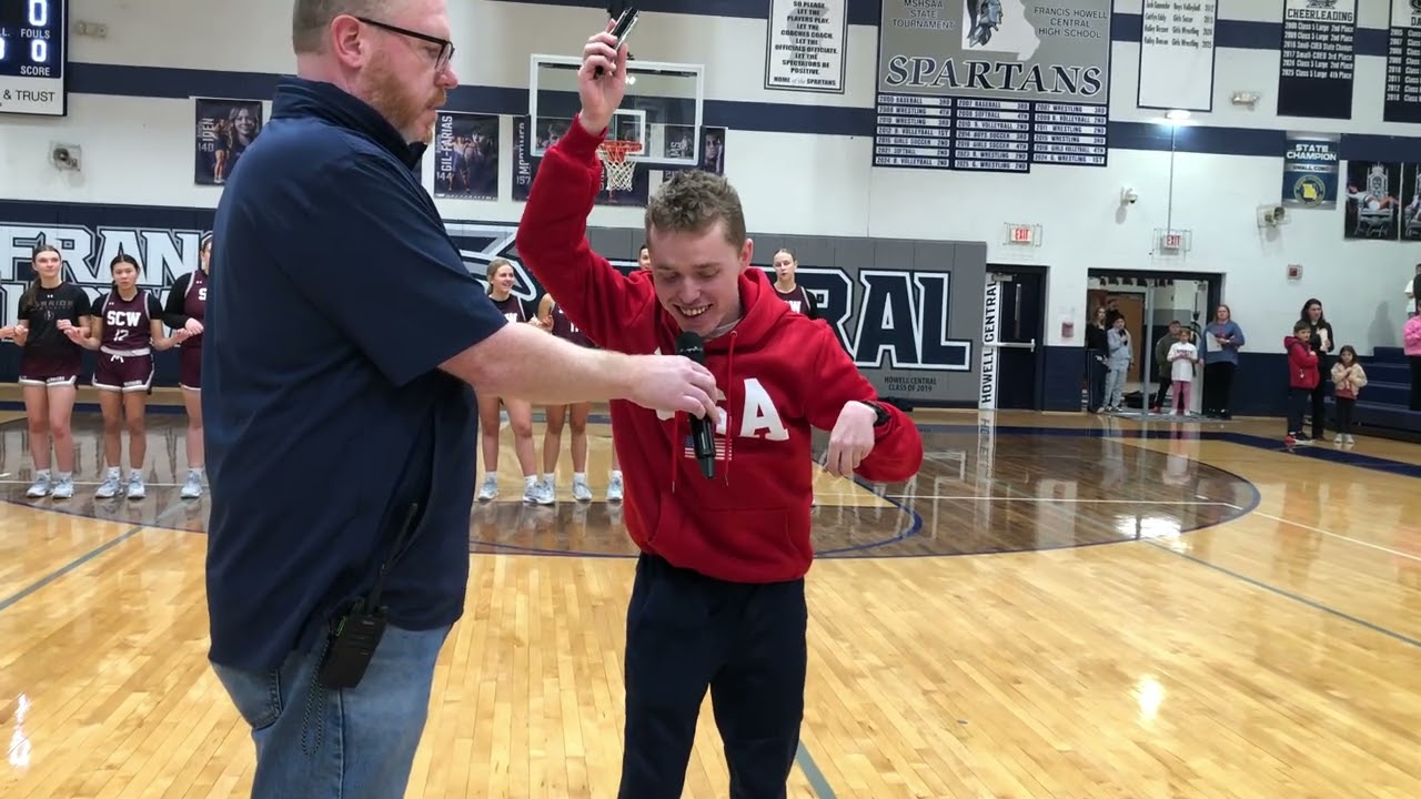 Gage & Silas Play The National Anthem On Harmonica - 1/20/26
