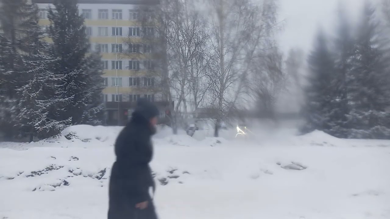 Автобус р 933 ВМ 58 