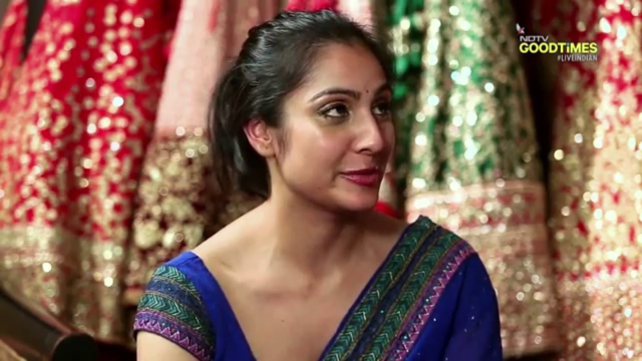 Sabyasachi Mukherjee surprises Sonia right before her wedding! | Band Baajaa Bride