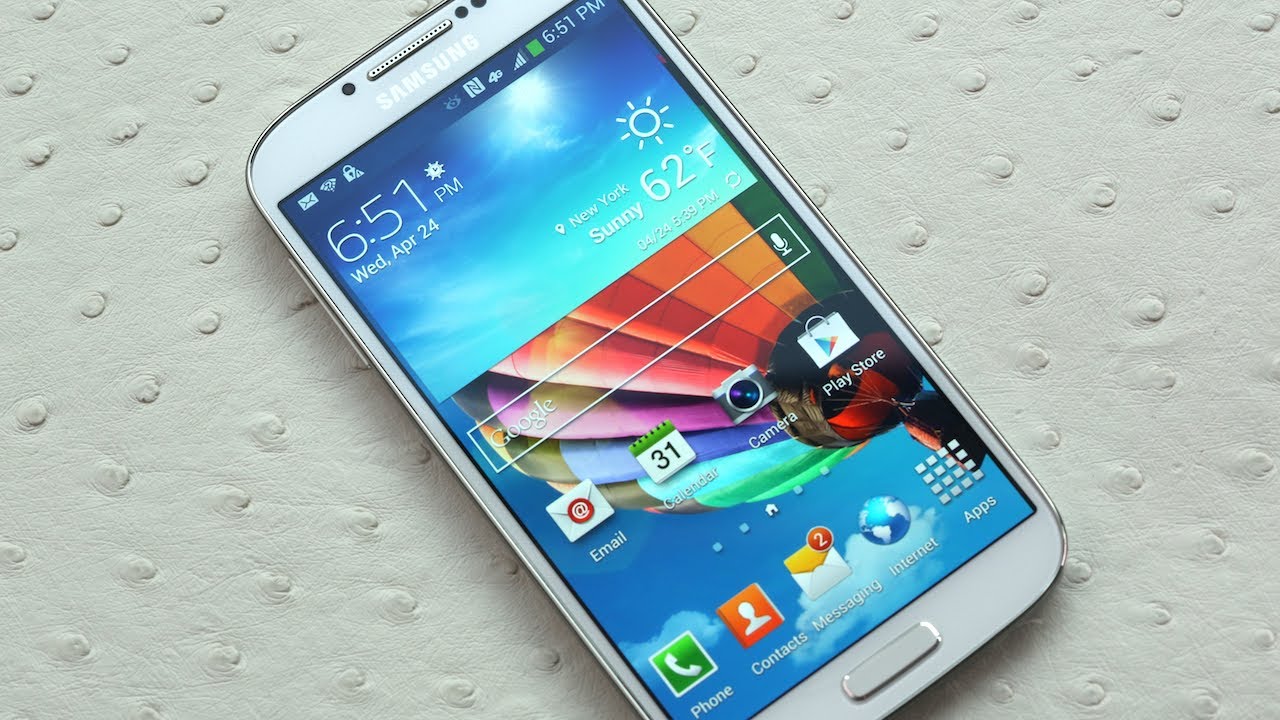 Samsung Galaxy S4 First Look