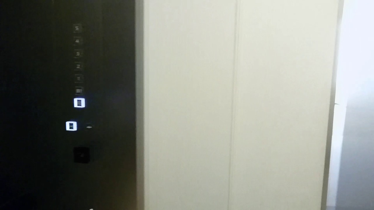 【英語放送・インジ・ボタン】仙台トラストタワーのエレベーター(トラストシティ側)