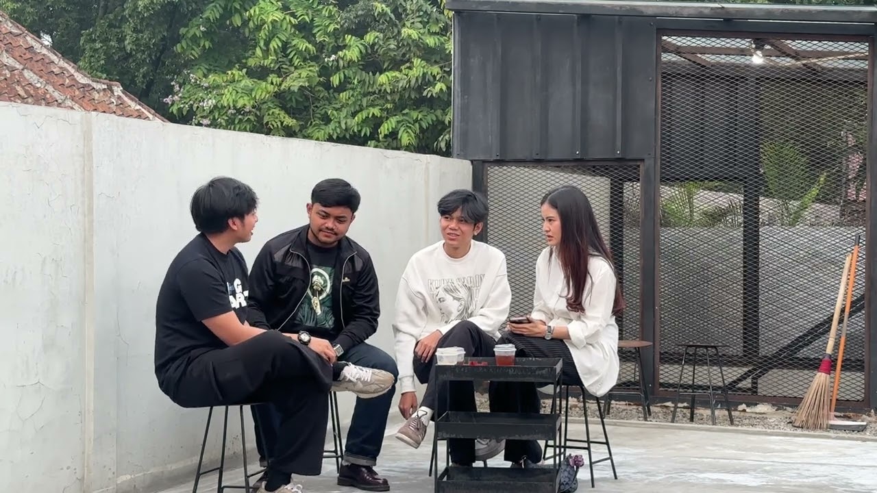 PRANK ADA CEWE LAIN DEPAN PUTRI ZIANI SAMPE DI GUYUR AIR PEL SEEMBER