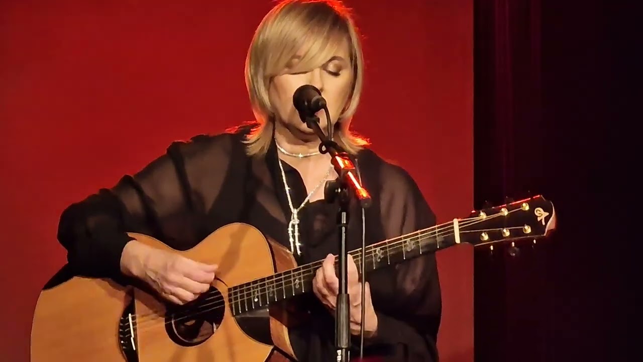 Edyta Bartosiewicz: Zabij swój strach (Solo Act Tour, Klub Kwadrat, Kraków, 26.11.2023)