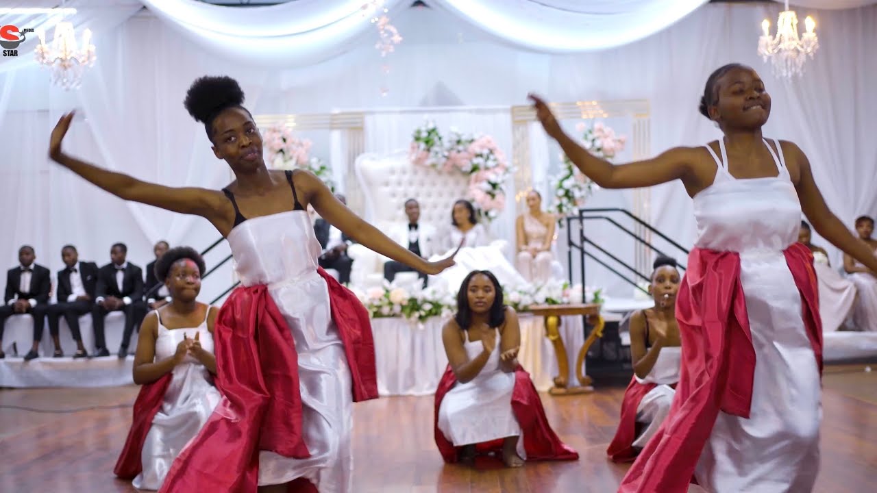 Club Rukundo - vyagira mwashitse (Burundian traditional dance)